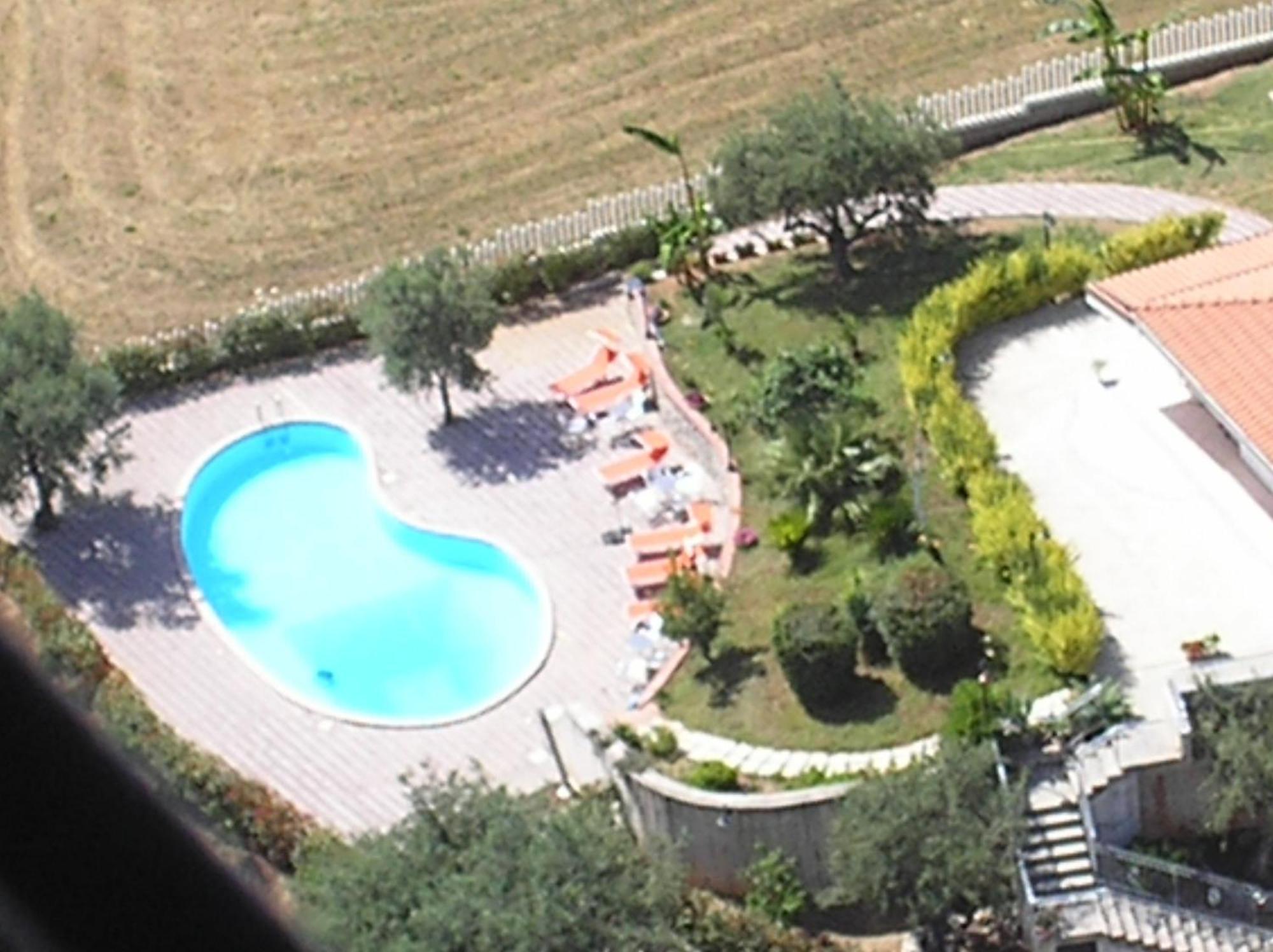 Agriturismo Seaview Capo Vaticano Bagian luar foto